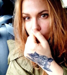 Pihla Viitala Instagram - Shooting Ivalo3 with red hair and full of tattoos 😯 #ivalo #arcticcircle