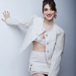 Pilar Fogliati Instagram - 🖤 @elle_italia @milli_madeleine @andreasmercante @gcdswear @fulviatellone @cotrilspa