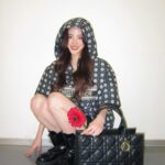 Pimchanok Luevisadpaibul Instagram - 💙💙 #DiorBookTote #DiorCruise