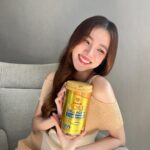Pimchanok Luevisadpaibul Instagram - 💛 สุดๆ โกลด์คอลลาเจน @amadothailand ทานเองก็ดี๊ดีเป็นของขวัญให้คนที่คุณรักยิ่งดีใหญ่ บ้านใบทานกันทั้งครอบครัว #amadothailand #amadocollagen