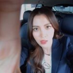 Pimchanok Luevisadpaibul Instagram - เมื่อใบปลอมตัวเป็นเซลส์ขาย New NISSAN KICKS e-POWER 😜บอกเลยว่าไม่ได้มาเล่นๆ งานนี้ต้องมาดูกันว่าลูกค้าจะจำใบได้มั๊ย แล้วมาดูกันว่าใบจะขายรถได้หรือเปล่า #NissanTH #NISSANKICKSePOWER #TheOnlyOne #คันเดียวที่ใช่ #อย่าเพิ่งเลือกถ้ายังไม่ได้ลอง #YesNISSAN #WeDriveNISSAN #WeLoveNISSAN #เซลส์ซุปตาร์ท้าขายคิกส์