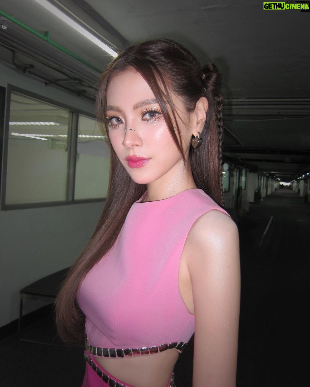 Pimchanok Luevisadpaibul Instagram - 🎀🎀