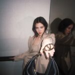 Pimchanok Luevisadpaibul Instagram - 🖤🖤 @maisonvalentino #VALENTINOGARAVANI #VLogoMoonBag