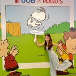 Pimchanok Luevisadpaibul Instagram - 💙🐶 👧🏻🧒🏻 #uobxpeanuts MRT พหลโยธิน