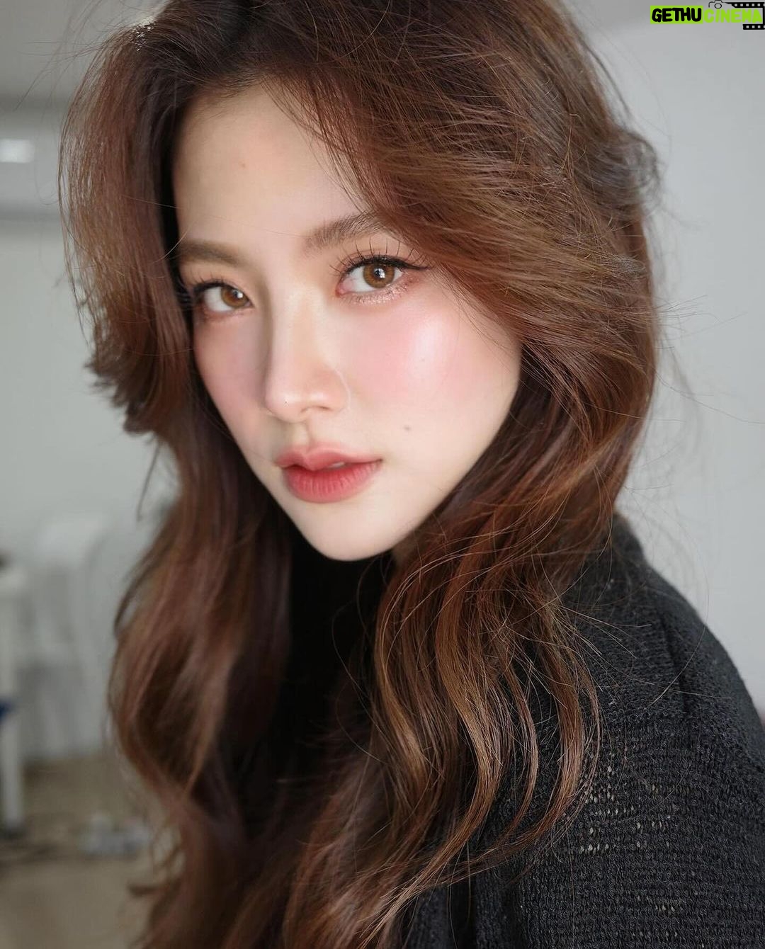 Pimchanok Luevisadpaibul Instagram - 😊😊