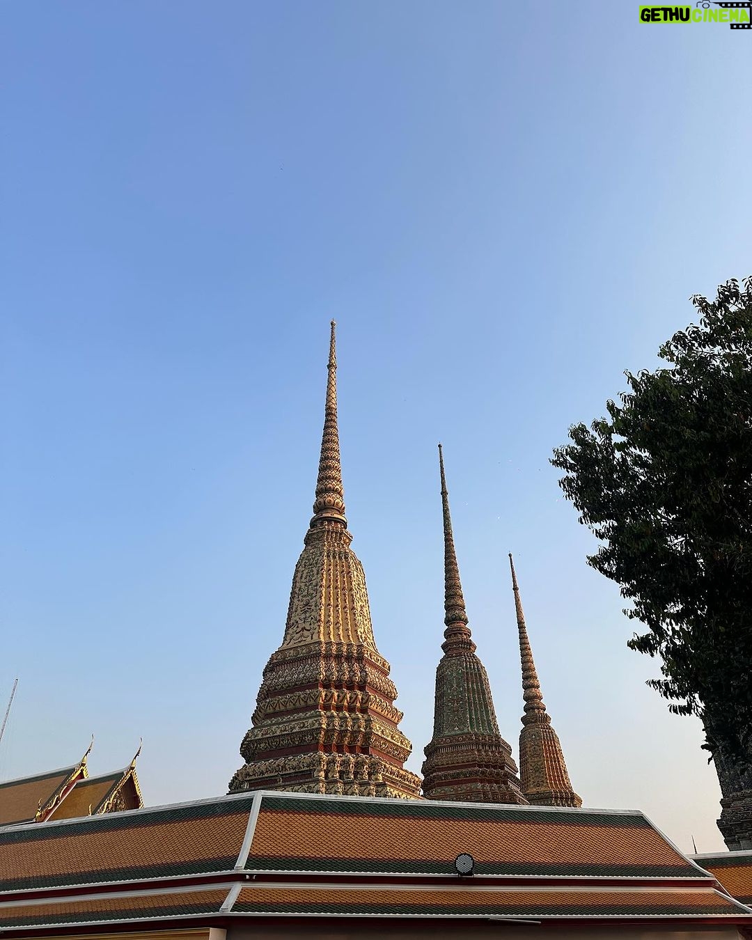 Pimdao Panichsamai Instagram - π Pray day π«Άπ» Wat Pho