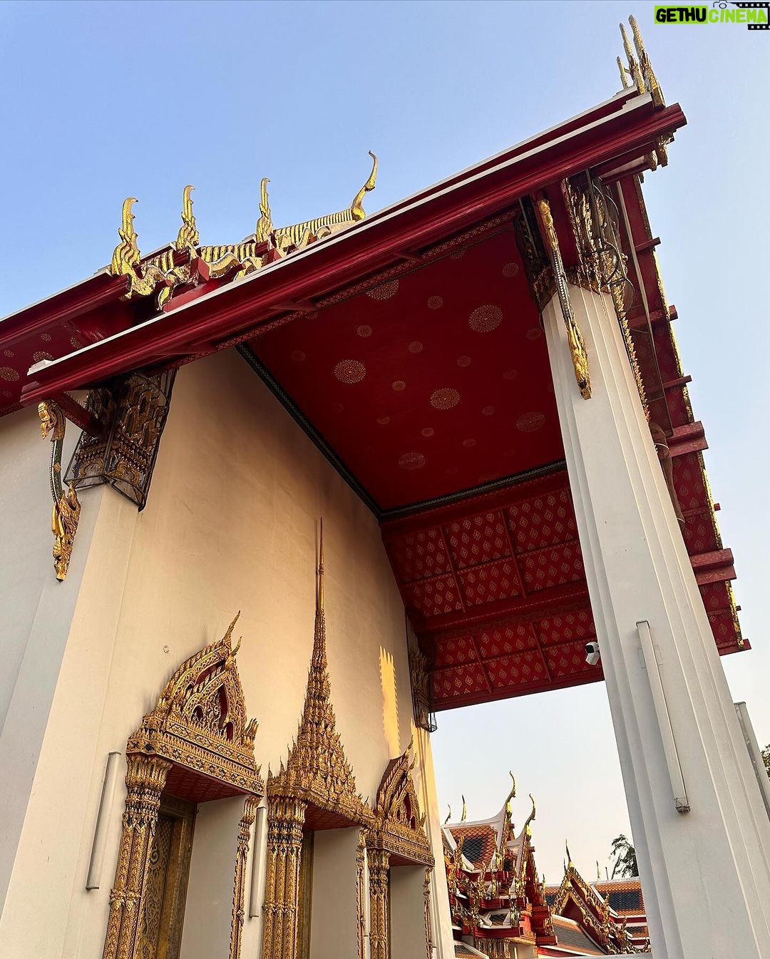 Pimdao Panichsamai Instagram - π Pray day π«Άπ» Wat Pho
