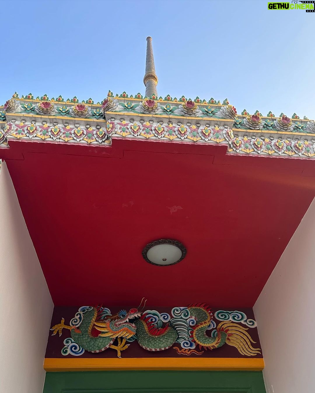 Pimdao Panichsamai Instagram - π Pray day π«Άπ» Wat Pho