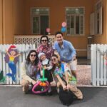 Pimdao Panichsamai Instagram - We are here for Tycoon and friends Christmas show at school 👦🏻🧒🧒🏻👦🏻🎄🧑‍🎄🍿 ป้ามัดหมี่ภูมิใจครับ 😊 #Dayswithtycoon