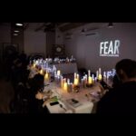 Pimdao Panichsamai Instagram - @fearfeelsfree 🖤🤍 ขอเชิญร่วมประสบการณ์ Fear feels free, Sitdown dinner experience ประสบการณ์ที่ยังไม่มีมาก่อนในประเทศไทย ภายในงานจะได้ชมภาพยนตร์สั้นเรื่อง Fear เวลา 8 นาที กำกับโดยมัดหมี่ พิมดาว ร่วมรับประทานอาหารเปรูเวียน 5 คอร์สพร้อมการฮีลใจ & Self Reflection กับ อุ้ม แก้วตะวัน เปิดจองบัตรแล้ววันนี้ สามารถติดตามรายละเอียดได้ใน @fearfeelsfree หรือ line official https://lin.ee/3a7Wfej Sitdown dinner experience นี้จะเกิดขึ้นในวันที่ 8,15 มีนาคม 2567 นี้ เวลา 18.00-21.00 น. ณ @bangkok1899 📸 @jeepzmk2 #FearFeelsFree #fearfeelsfreeexperiences