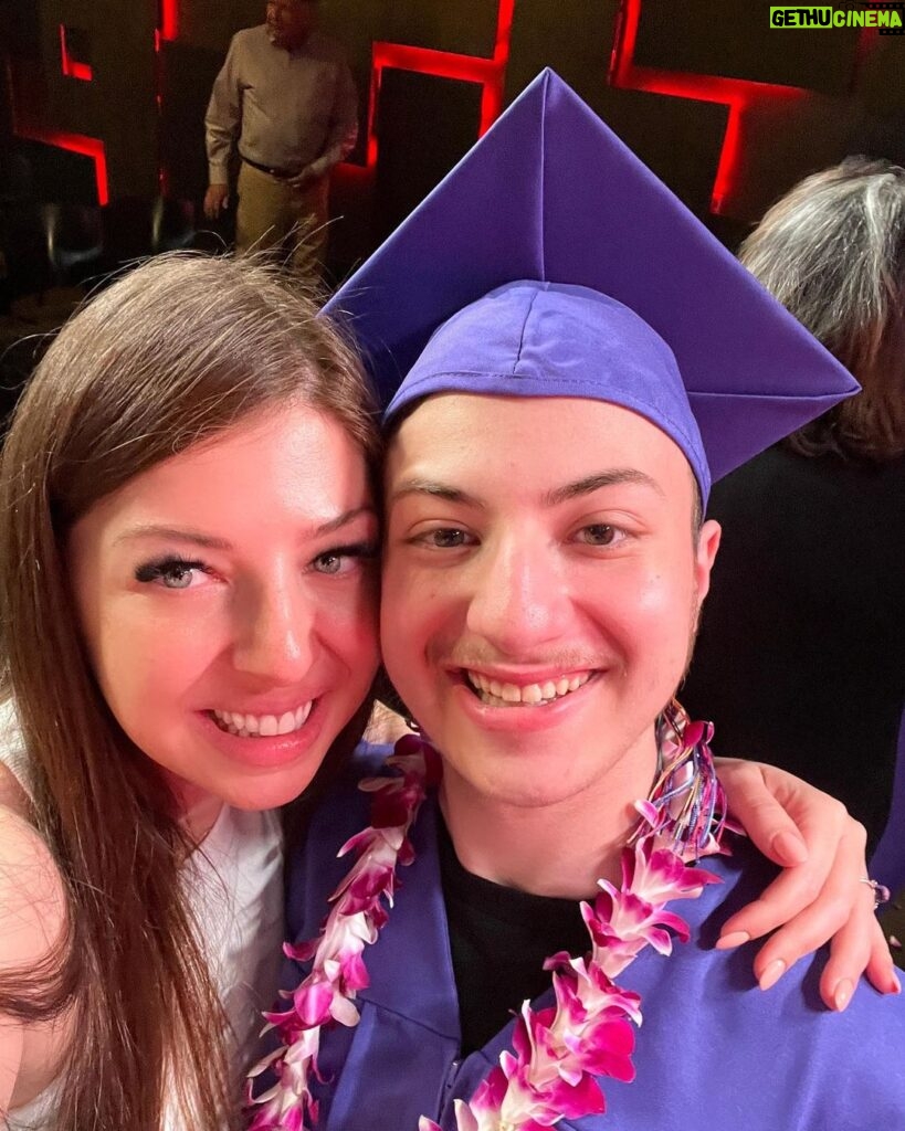 Pinar Toprak Instagram - My son just graduated from high school. He is an incredibly talented musician, he is kind, compassionate, insanely funny and also happens to be trans. He is alive and thriving today because of the gender affirming care he received at the age of 12. So I say this with love to every ignorant person who has no idea of the implications they have on lives when they say and do things against a community that is absolutely incredible, beautiful and also so fragile, please open your minds and your hearts. Your “harmless” thoughts and words spread and cause so much hurt and pain. And @noah.toprak , there are no words to describe my love, gratitude and pride for you. I’m honored to be your mom. Forever and always. You did it baby! ❤🏳‍⚧ 🎶