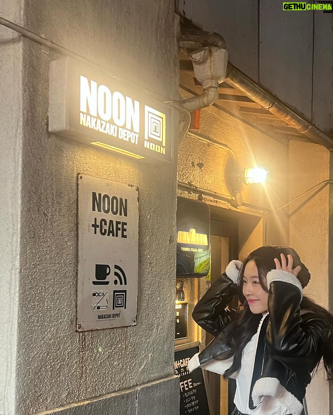 Pitchatorn Santinatornkul Instagram - the reason why I took these photos here🥳 ….. BYE 2023