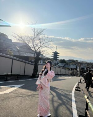 Pitchatorn Santinatornkul Instagram - 🩷🩷🩷 #kyoto before 2024 🌈