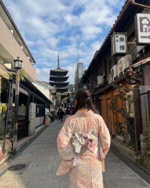 Pitchatorn Santinatornkul Instagram - 🩷🩷🩷 #kyoto before 2024 🌈