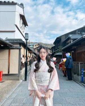 Pitchatorn Santinatornkul Instagram - 🩷🩷🩷 #kyoto before 2024 🌈