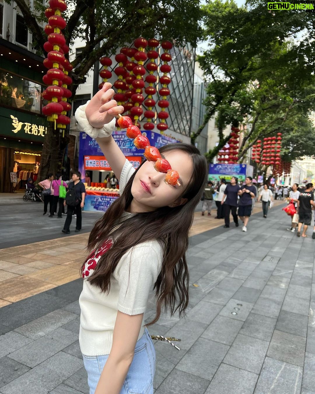 Pitchatorn Santinatornkul Instagram - my fav 🙈🙊 糖葫芦 🍓 ทำเท่าไหร่ก็ไม่อร่อยเท่าคนอื่นทำ🥹