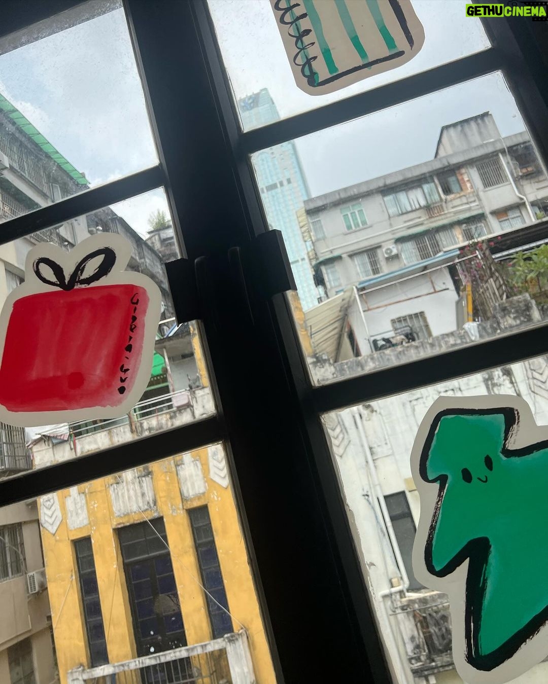 Pitchatorn Santinatornkul Instagram - π§Έππ China