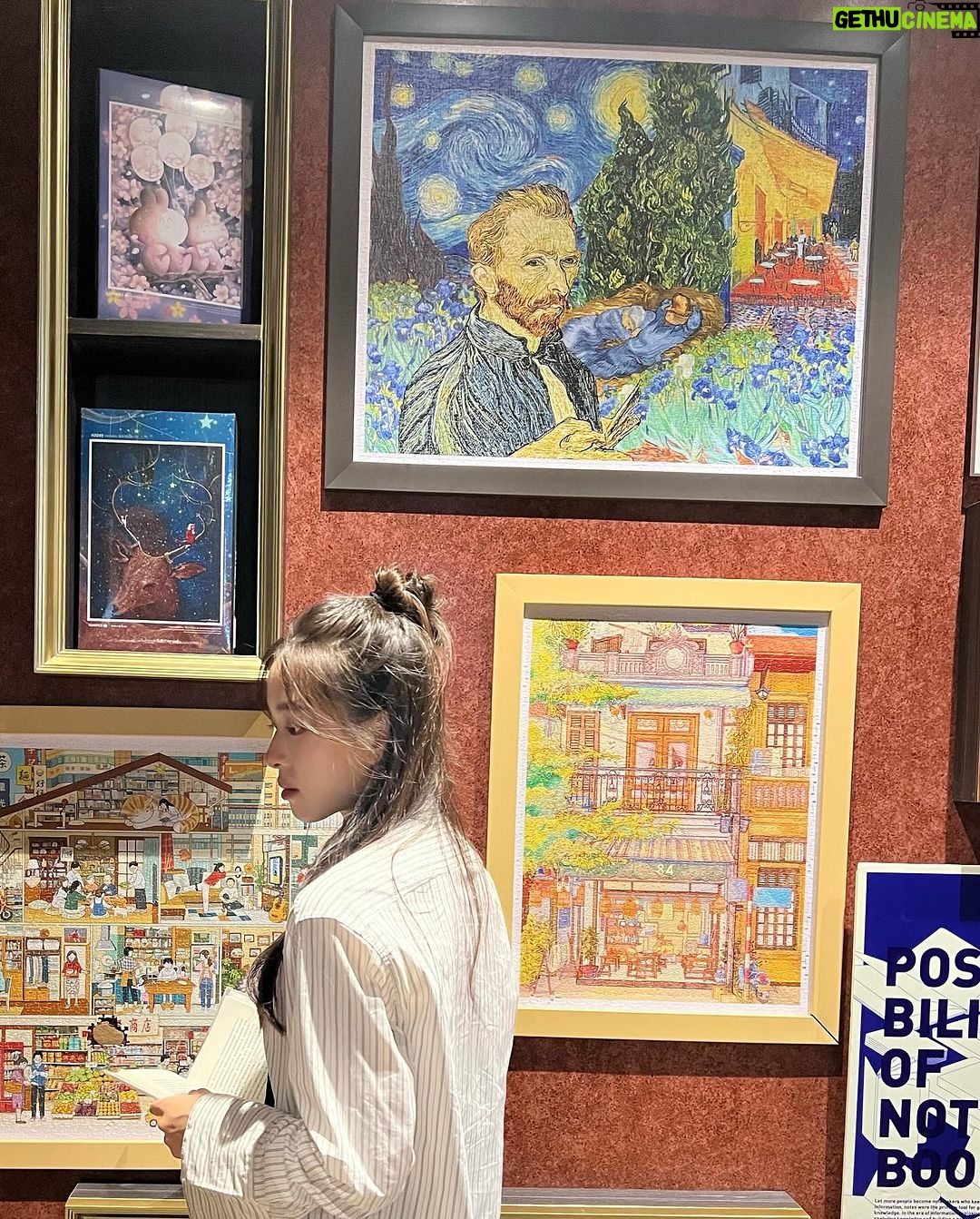 Pitchatorn Santinatornkul Instagram - 🪐💫 China