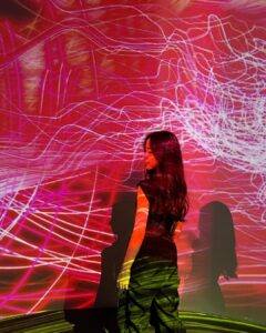 Pitchatorn Santinatornkul Instagram - 🌟🫶🏻💫 #immersivehk_bkk #brandhongkong #immersivehk Siam Discovery