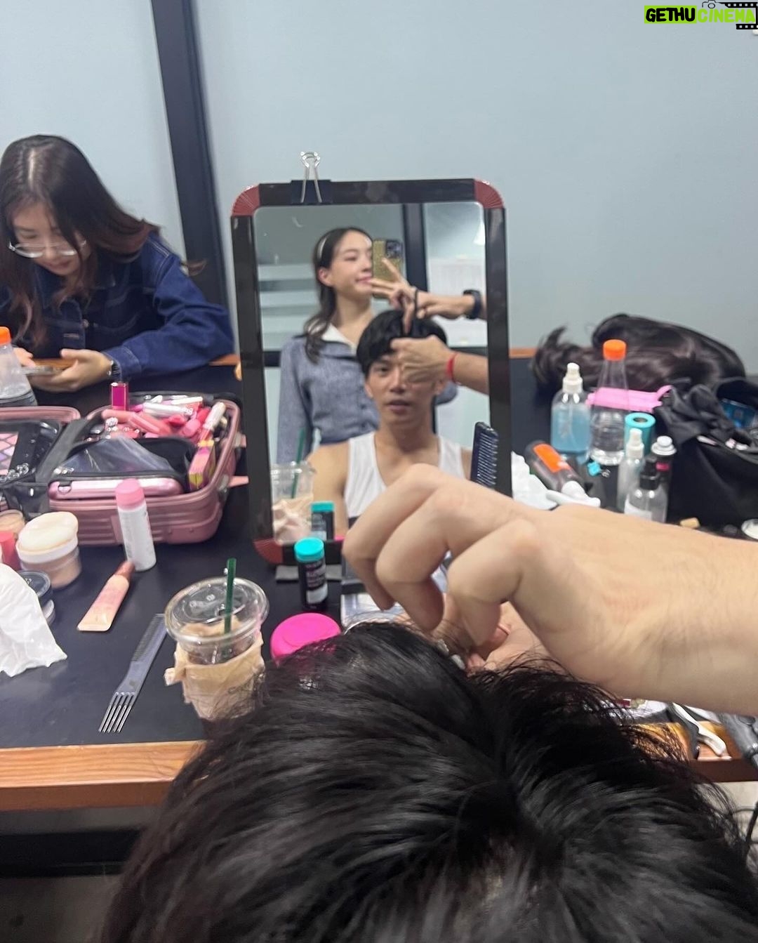 Pitchatorn Santinatornkul Instagram - random mirror selfie 🤍🥰🩷