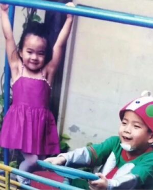 Pitchatorn Santinatornkul Instagram - รวมมิตร แก๊ง 3 นอ and the fam 🧔🏻‍♂️🧑🏻👩🏻👦🏻👧🏻 #childrensday