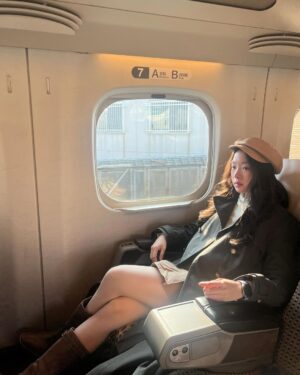 Pitchatorn Santinatornkul Instagram - otw to new journey 💚🥳