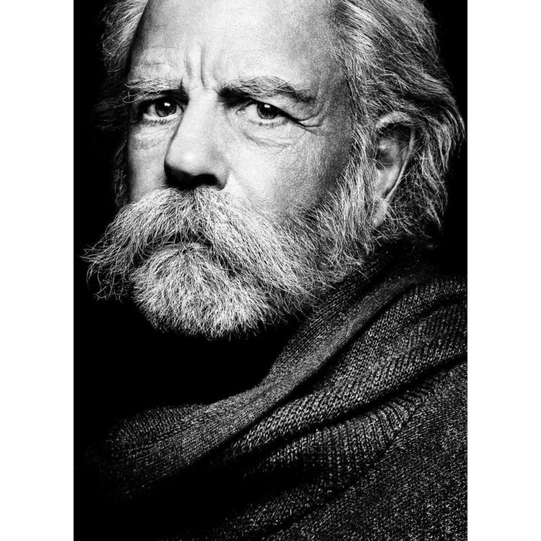 Platon Instagram - bobby weir. “Bobby Weir walked into my New York studio with an entourage - a crew who were clearly protective yet, everybody knew something special was about to happen. The atmosphere was respectful and charged. The man looked like a wizard - a thick, hand-knitted cloak draped over his shoulders, a worn leather cowboy hat topped waves of pure white hair, his snow beard was biblical, his eyes were on fire. This is a mystical man. The dialogue started immediately with a warm handshake, ‘I’m Bobby Weir, I play music and I tell stories.’ He continued, ‘it's all about story telling - any artist is first and foremost a storyteller - it's an urge that we artists have - it's my escape - I get to step aside, I get to be somebody else and that somebody else is - ALL OF US. IT’S A SHARED EXPERIENCE.’ I asked Bobby about current divisions in our society and after a long, searching pause he spoke, ‘when people fall into the music all their tribal considerations fall away and their rooted humanity is what everyone shares. For instance, when Hank Williams sings about loneliness it's totally universal.’ Bobby then quotes with the respect of history - ‘THE SILENCE OF A FALLING STAR LIGHTS UP A PURPLE SKY, AND AS I WONDER WHERE YOU ARE, I’M SO LONELY I COULD CRY. He’s sharing some pain there but it’s something we can all feel.’ Another long pause - I’m waiting with anticipation for his thought process to resolve… then he continues, ‘that's something worth doing - to empathize with people.’ I asked Bobby about the meaning of people power, he said ‘I know we are all one. I’ve seen it - I’ve felt it. It's hard to get that across to some folks - that I am you and you are me, but it’s the truth, I know that. I guess it's difficult for a lot of people to accept the fact that you really are insignificant - and the more we come to that realization, the more we can accept the fact that we all share a common humanity.’ Bobby Weir, you are a wonderful and mystical human being, I salute you.” @gq