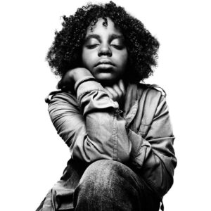 Platon Instagram - Dear friends, this is your 3-day countdown! I will never forget the day I photographed Naomi Wadler, the inspiring student activist. We had the most amazing conversation about leadership and responsibility. I asked her about the current social gridlock and paralysis we are all experiencing. She said something extraordinary, “Talk with people, don’t talk at them. Listen to them, don’t just hear them.” I then asked her advice, “Naomi, how can I, a white middle-aged man be of service to your cause?” She paused, looked into my eyes and said, “Stand with us, not in front of us.” This young, fearless leader gave me the best instructions for navigating a future path. 

Join us this Friday, December 18th at 5:30pm EST to honor and celebrate Naomi Wadler. Please see link in my bio to RSVP. Naomi Wadler, I salute you.