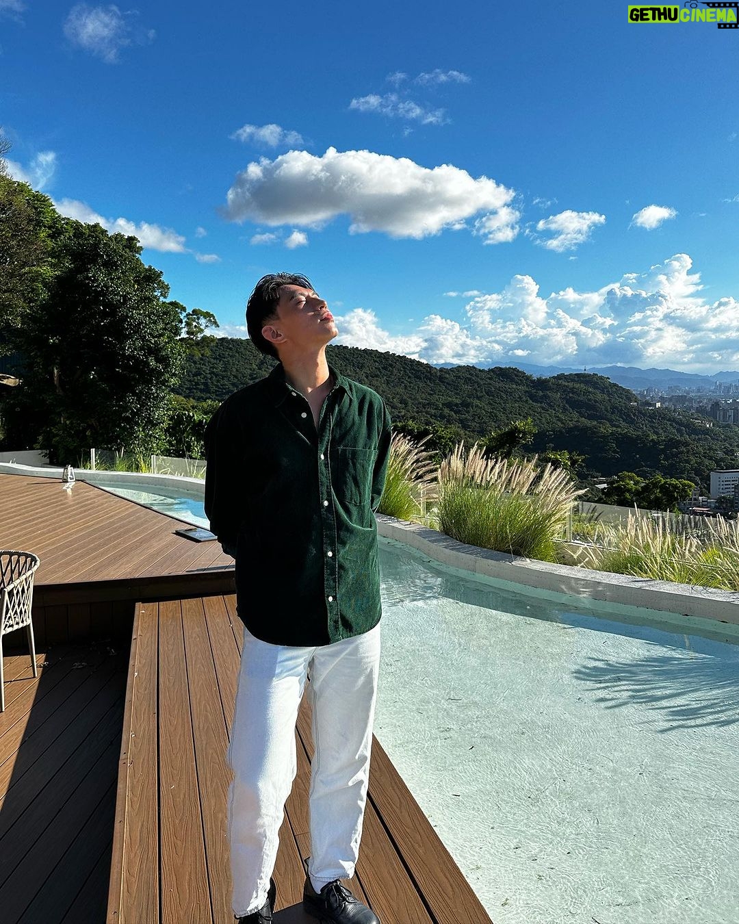 PoLin Tung Instagram - In the Wonder.land Wonder.land 仙境
