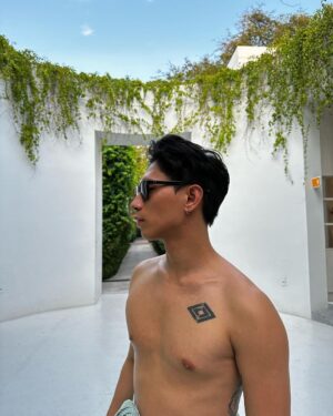PoLin Tung Instagram - 🍃🫂☀️🏝️ #huahin #thestandard