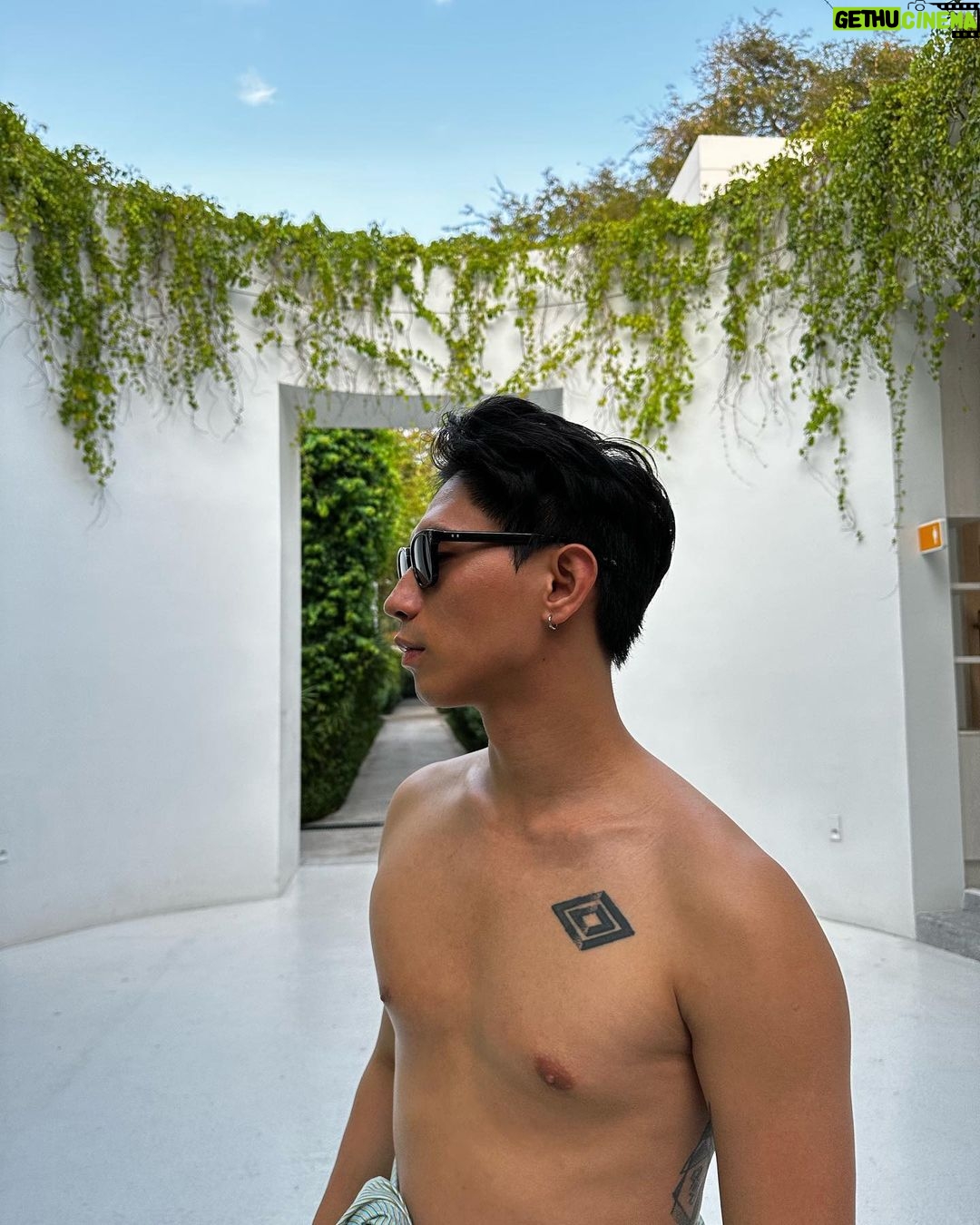 PoLin Tung - 3.7K Likes - 🍃🫂☀️🏝️ #huahin #thestandard