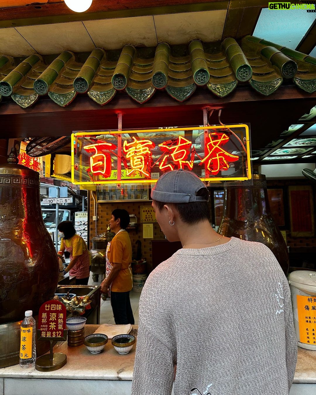 PoLin Tung - 3.2K Likes - #hongkong
