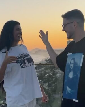 Pocah Instagram - Obrigada por dividir comigo essa coisa chamada: VIDA 
E vamos pra 5 anos de amor, parceria e muito trabalho!
amo você meu rancinho <3