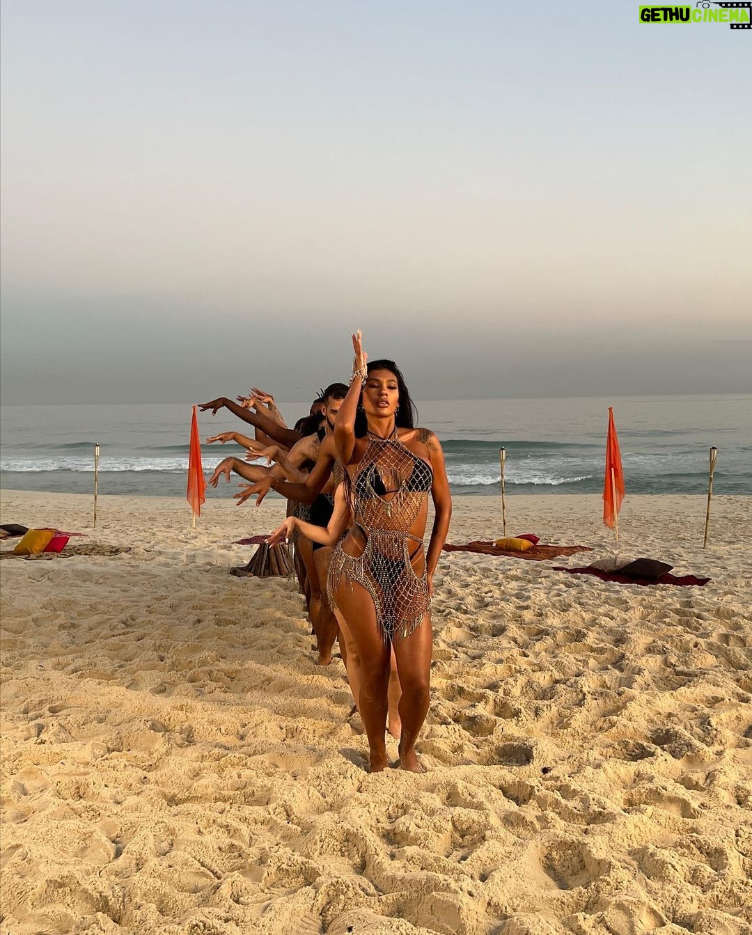 Pocah Instagram - play nas gravações pro meu novo EP: A BRABA É ELA 🔥
