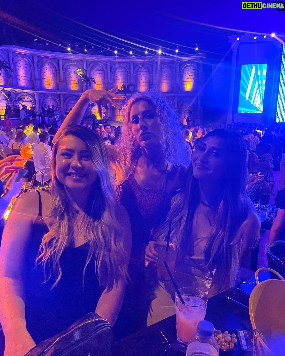 Polen Emre Instagram - E biz de akıma uyalım bari; #cyprusdump 🪩🥳