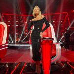 Polina Gagarina Instagram - Мы начали!!! 11 сезон❗️даже не верится! Я , как наставник , в проекте уже 8 лет …, но главное, что волнуюсь каждый раз , как в первый! #полинагагарина #гагаринапоехали #голос11сезон Платье @p.s.mode
