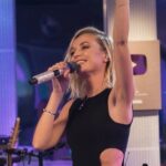 Polina Gagarina Instagram - #ВОДА 💦 Лайв на @avtoradioru #полинагагарина #гагаринапоехали