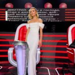 Polina Gagarina Instagram - Мы выступаем первыми! Мои птенцы готовы на все 100% и ждут вашей поддержки! Голосуйте сердцем❤️ @voice1tv #полинагагарина #гагаринапоехали #голосдети Платье @rasario 🤍 💎 @mercuryjewellery @mercury_russia