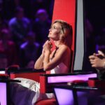 Polina Gagarina Instagram – Завтра приступаем к съемкам нового, 9 сезона шоу «Голос.Дети» и я счастлива снова оказаться наставницей❤️Этот проект меня по-настоящему вдохновляет, я концентрируюсь и стараюсь собрать воедино все профессиональные навыки и знания, чтобы поделиться ими с детьми 👼🏼Впереди столько творческих дней, музыки, праздника и эмоциональных моментов! И самое главное, талантливых и бесстрашных детей, которых совсем скоро вы увидите и услышите на Слепых прослушиваниях! 
Первый эфир «Голос.Дети» уже 11 февраля на Первом канале! 
Рада, что в красных креслах по соседству мои друзья @bastaakanoggano 💪🏻 и @egorkreed 💪🏻 #полинагагарина #гагаринапоехали #голосдети