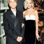 Polina Gagarina Instagram – Татлер бал @tatler_russia 🖤 , с юбилеем! 
Теперь у нас с Андрюхой много красивых фотографий, а то на отдыхе не уговорить было, а тут такой роскошный повод. Да ещё и шикарный костюм от @dior 🖤! Можно и пощеголять между олимпиадами😅 
А на маме восхитительное платье @rasario 🖤 и дополнили образ украшения от @damianiofficial 💎 . 
Светский выход удался) #полинагагарина #гагаринапоехали #сын #моягордость #татлербал