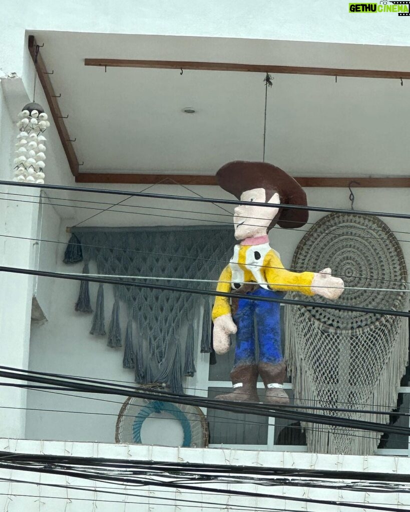 Poqssi Instagram - J’suis la meuf de Woody