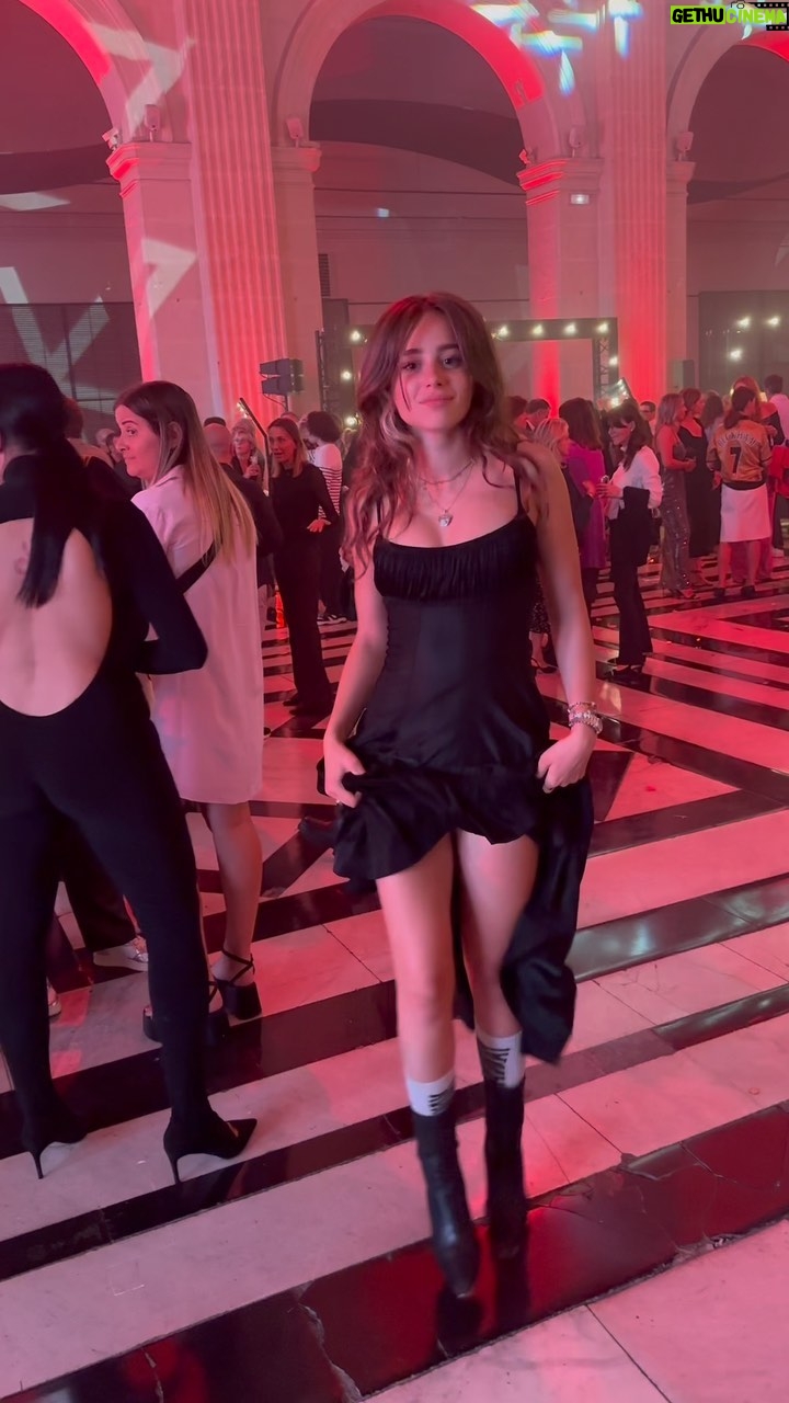 Poqssi - 54.2K Likes - Soirée @lullisurlatoile à MARSEILLE bb 💙