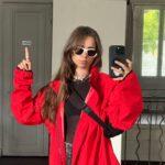 Poqssi Instagram - Toujours faire pipi avant d’aller en festival