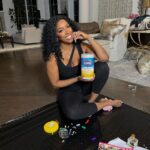 Porsha Williams Guobadia Instagram - #ad Nothing makes me happier than arts & crafts time with my daughter, but it also brings a whole lot of mess! If you’re trying to run away from some of the glitter that’s not so glam, the @Clorox Glam Getaway sweepstakes is giving you the chance to win an all-expenses paid trip to NYC for a luxurious escape! (Enter now at the link in my bio.) But for the sweetest moments that are bound to be messy, I always keep Clorox Disinfecting Wipes handy. No Purch. Nec. 50 U.S. (D.C.) 21+. Enter by 2/28/24. See link in Bio to enter and for Rules, incl. prize details and odds. Void where prohibited. Sponsor: The Clorox Company.