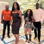 Porsha Williams Guobadia Instagram - Birthday still going @rozybn lol ! We told the husbands to step back we gone eat real quick lol ❤️❤️ @iamsimonguobadia @akon Bahamas