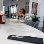 Porsha Williams Guobadia Instagram - “Mommy , mommy , mommy, mommy, mommy, mommy, mommy , mommyyyyyyyy …. watch this “ 👀👀👀 Love the holiday break 😂😫😫Help J/k