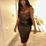 Porsha Williams Guobadia Instagram - Baby lemme take yo my pic real quick… 📸 @iamsimonguobadia 💋 Bahamas