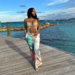 Porsha Williams Guobadia Instagram - Blessings … Everything that you are is enough! ❤️🙏🏾 Hair: @gonakedhair (custom unit) Body wave Ps: so good to have a hubby that likes to capture his wife. These days i’m so busy taking in every moment I rarely remember to take pics. Swim suit: @iconswim 📸 @iamsimonguobadia Bahamas