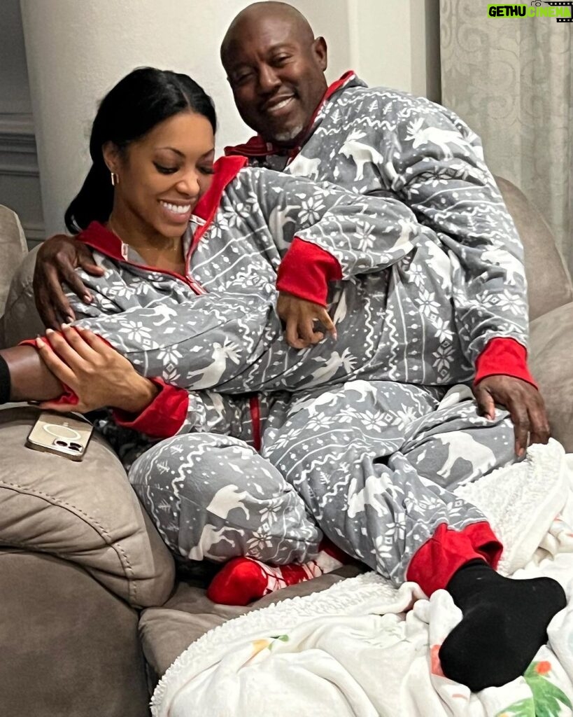 Porsha Williams Guobadia Instagram - I think our best piece of furniture is my recliner! lol I used to sit in it all the time when I was pregnant with Pj to help relieve my hip pains! BUT now it’s the perfect snuggle chair for my whittle family we literally try to beat each other to get in it😂🤗 Oh and yes I force hubby to wear holiday onsies with me almost everyday day 😂🥰 3 christmas later with you ❤️