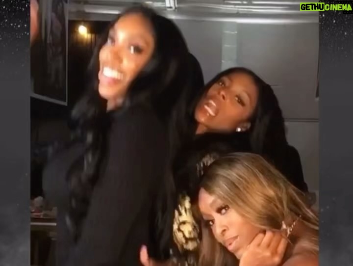 Porsha Williams Guobadia Instagram - It’s giving friends! 🦃 #ToyasFriendsGiving ❤️🍾 Women supporting Women that’s the flex & Vibe🔥👏🏾 Thank you @toyajohnson